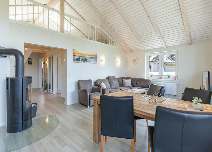 Holiday home Friesengeist Dagebuell